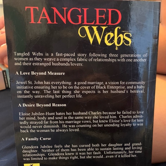 Chapter book - Picture 3 of 3